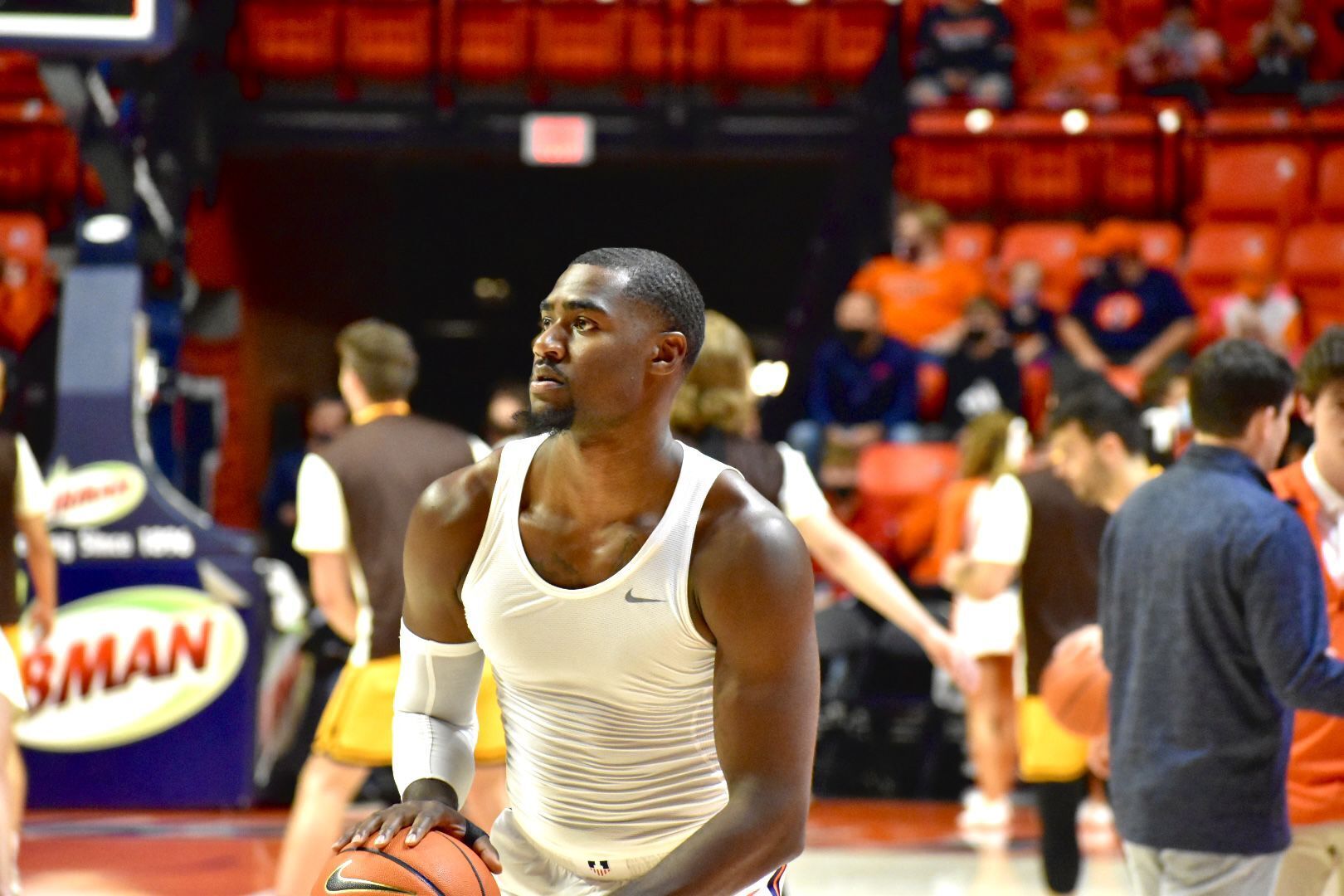 Photos: Illinois hosts St. Francis in season-opening exhibition